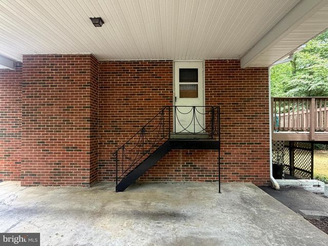 3830 STONEYBROOK RD, White Plains, MD 20695