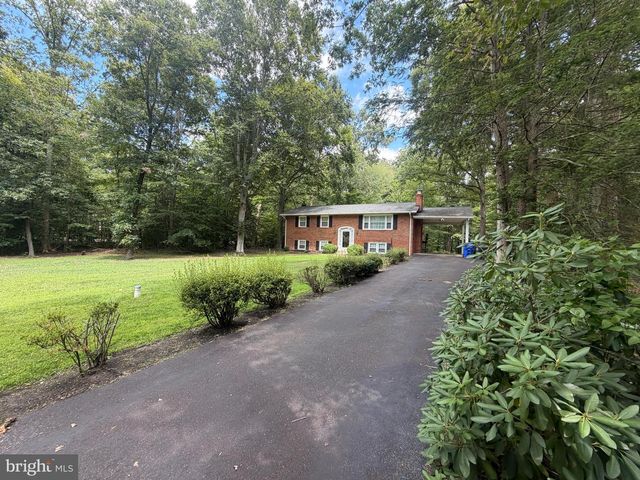 3830 STONEYBROOK RD, White Plains, MD 20695