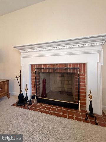 3830 STONEYBROOK RD, White Plains, MD 20695