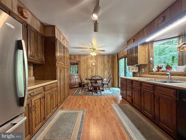 3830 STONEYBROOK RD, White Plains, MD 20695