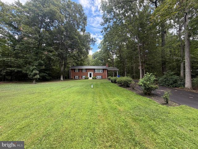 3830 STONEYBROOK RD, White Plains, MD 20695