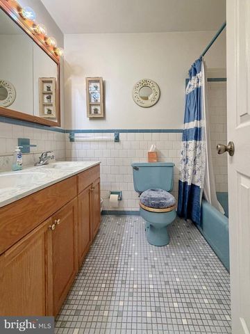 3830 STONEYBROOK RD, White Plains, MD 20695