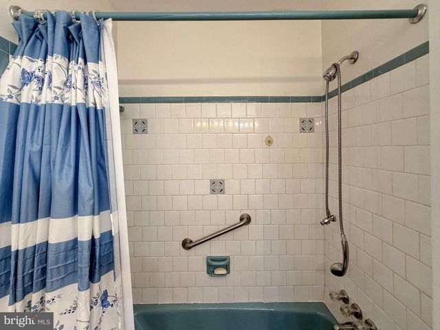 3830 STONEYBROOK RD, White Plains, MD 20695