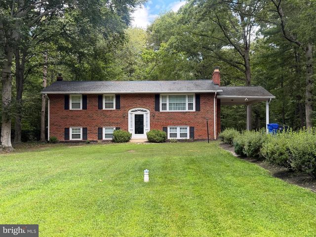 3830 STONEYBROOK RD, White Plains, MD 20695