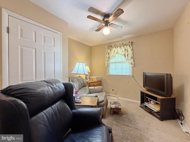 3830 STONEYBROOK RD, White Plains, MD 20695