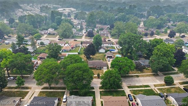35977 Dover Street, Livonia, MI 48150