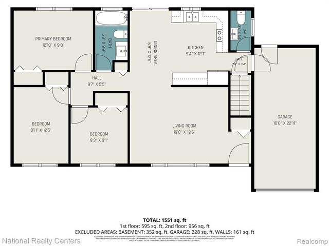 35977 Dover Street, Livonia, MI 48150