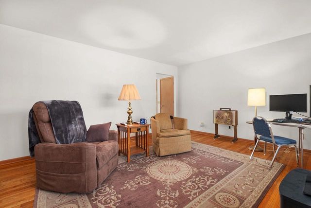 5319 Autumn Lane, Mcfarland, WI 53558