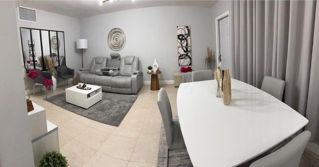 1950 Lake Osborne Drive 18, Lake Worth, FL 33461