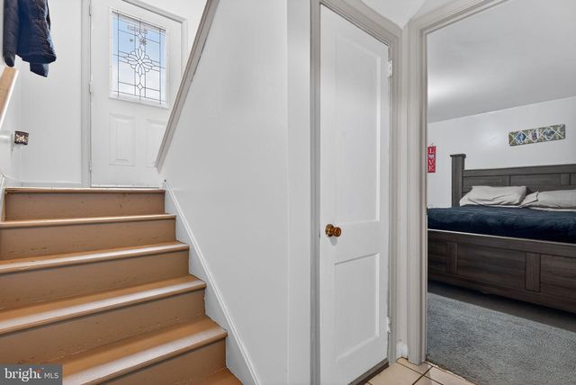 1390 CAROLE LN, Manheim, PA 17545