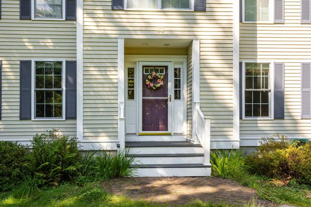 33 PISCATAQUA Road, Dover, NH 03820