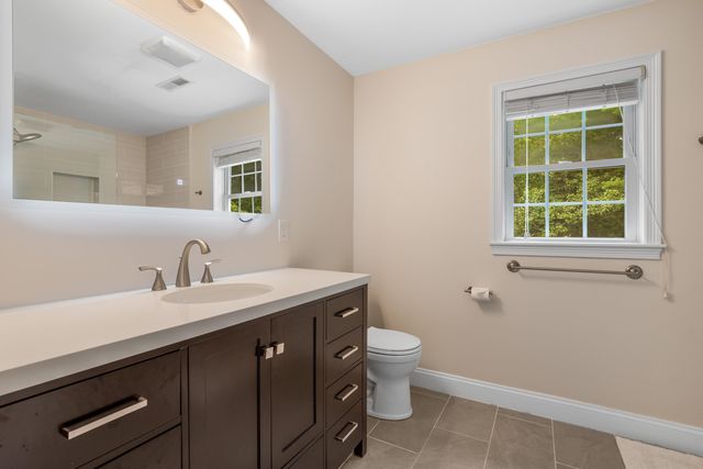 33 PISCATAQUA Road, Dover, NH 03820