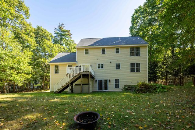 33 PISCATAQUA Road, Dover, NH 03820