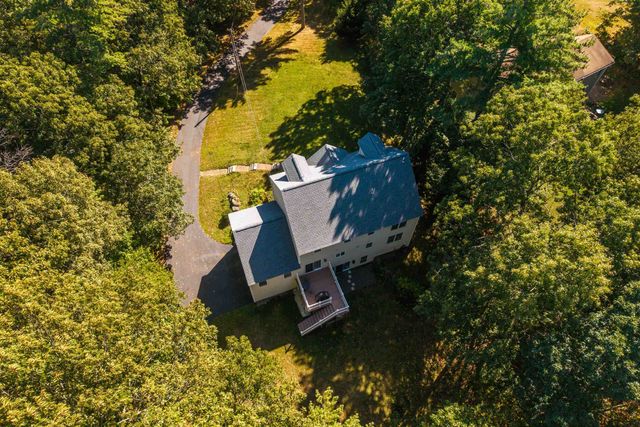 33 PISCATAQUA Road, Dover, NH 03820