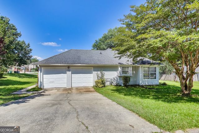 25 Carrera Road, Stockbridge, GA 30281