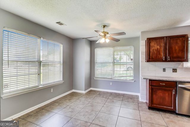 25 Carrera Road, Stockbridge, GA 30281
