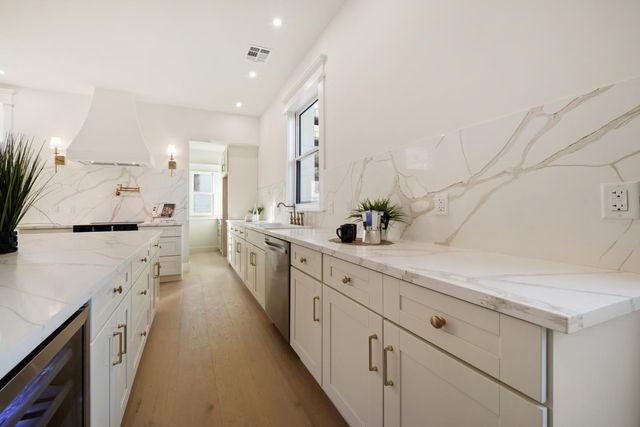 75 W William Street, San Jose, CA 95110