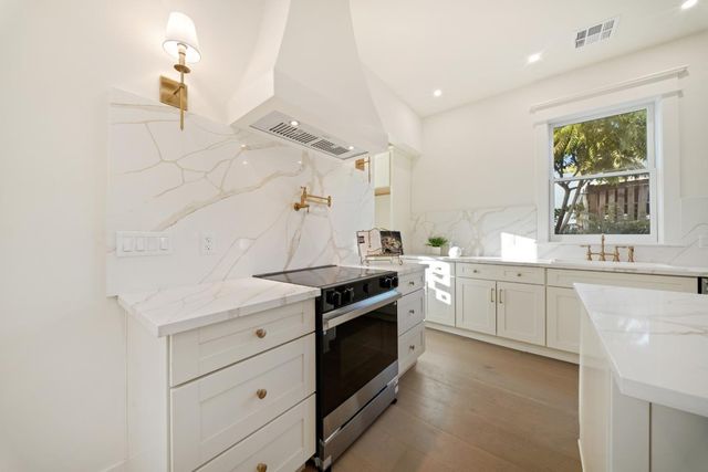 75 W William Street, San Jose, CA 95110