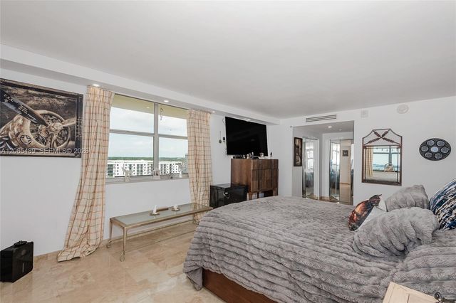 11111 Biscayne Boulevard 12B, Miami, FL 33181