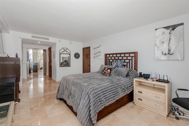 11111 Biscayne Boulevard 12B, Miami, FL 33181