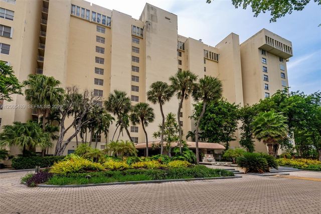 11111 Biscayne Boulevard 12B, Miami, FL 33181