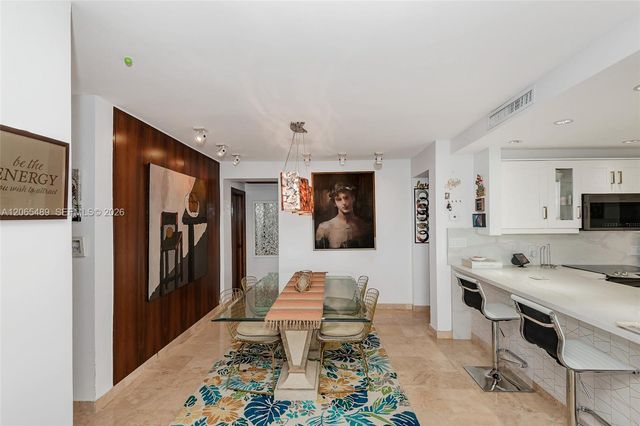 11111 Biscayne Boulevard 12B, Miami, FL 33181