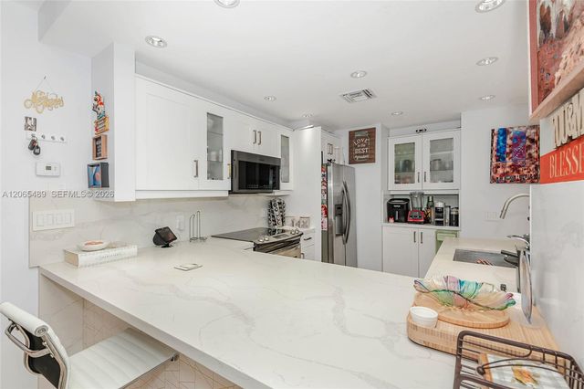 11111 Biscayne Boulevard 12B, Miami, FL 33181
