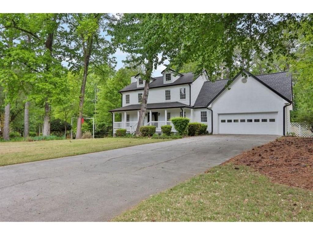 191 Gates Mill Drive, Lawrenceville, GA 30045