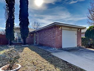 10304 Blackjack Oaks Drive, Dallas, TX 75227