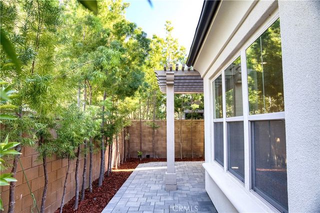 109 Sugar Cane, Irvine, CA 92620