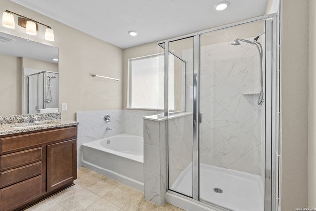 1915 Overlook Knoll, San Antonio, TX 78245