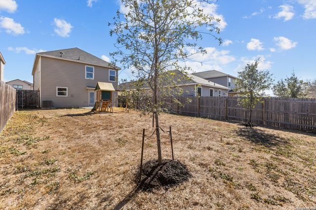 1915 Overlook Knoll, San Antonio, TX 78245