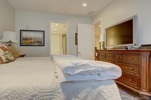 250 N Columbine Street 212, Denver, CO 80206