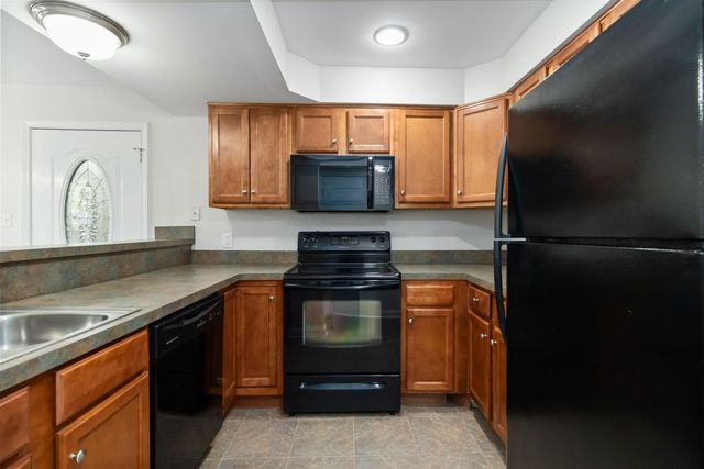 2414 Lake Park Road 2209, Lexington, KY 40502