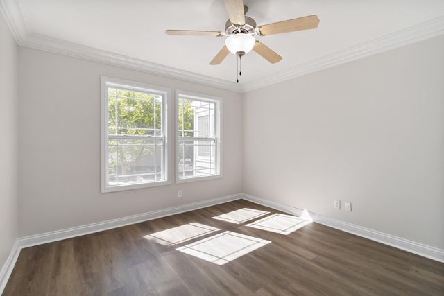 2414 Lake Park Road 2209, Lexington, KY 40502