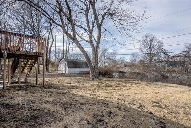 16524 E 35th Street, Independence, MO 64055