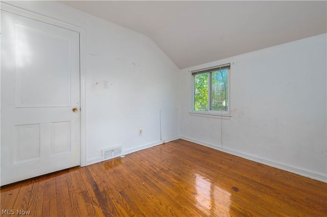 3675 Randolph Road, Cleveland Heights, OH 44121