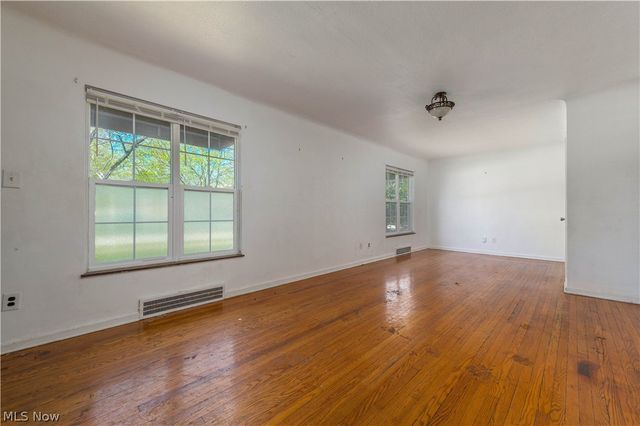 3675 Randolph Road, Cleveland Heights, OH 44121