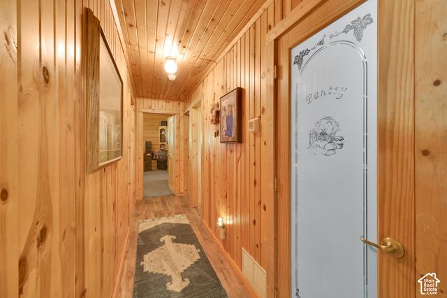 4983 E 2725 N, Eden, UT 84310
