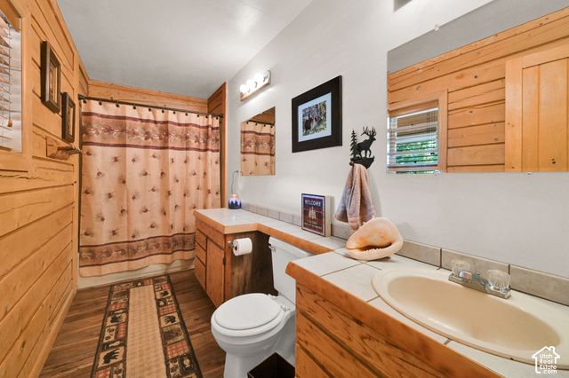 4983 E 2725 N, Eden, UT 84310