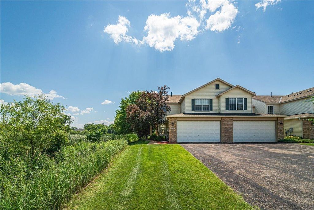 16901 90th Court N, Maple Grove, MN 55311