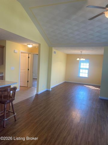 283 Adrian Ave, Mt Washington, KY 40047