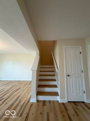 9725 Pica Drive, Fishers, IN 46040