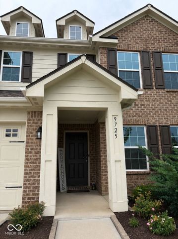 9725 Pica Drive, Fishers, IN 46040