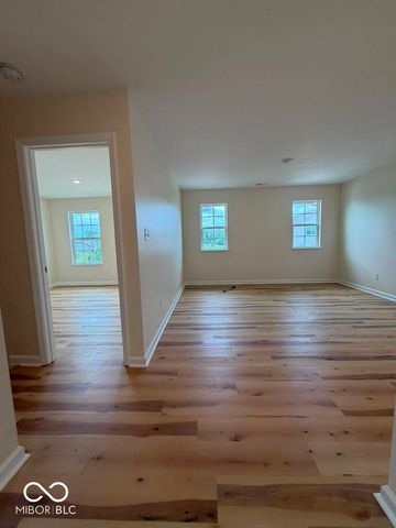 9725 Pica Drive, Fishers, IN 46040