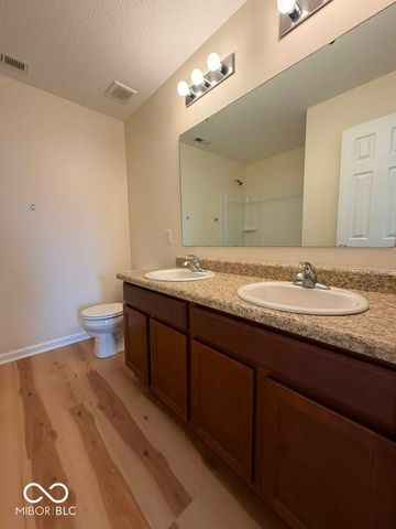 9725 Pica Drive, Fishers, IN 46040