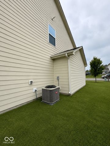 9725 Pica Drive, Fishers, IN 46040