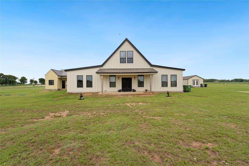 2800 Gospel Road, Tolar, TX 76476