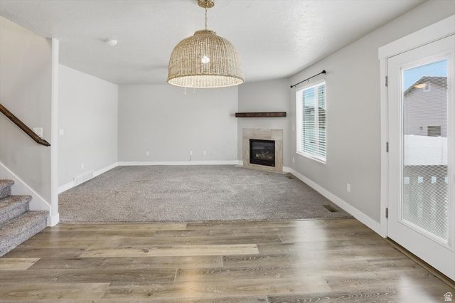 2142 W 3100 S, West Haven, UT 84401