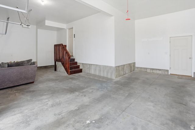 2142 W 3100 S, West Haven, UT 84401